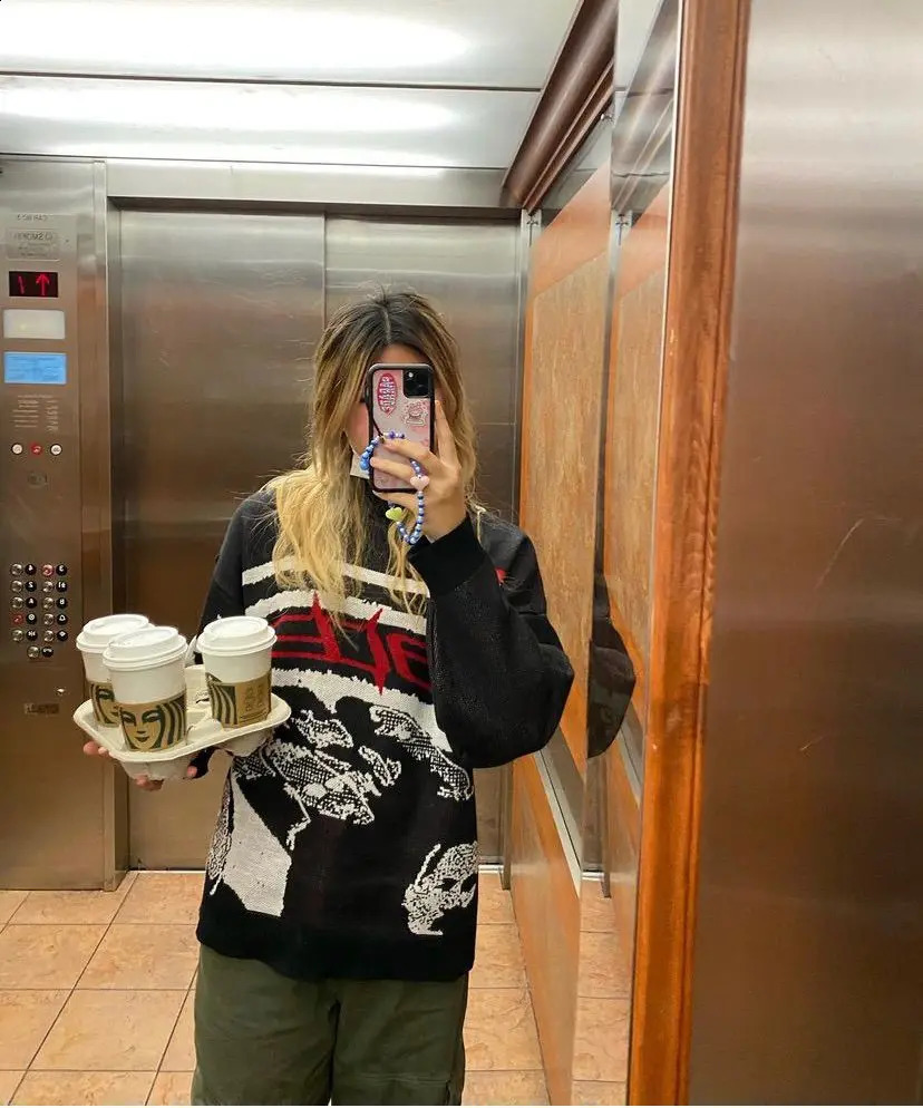 Mens Pullovers Sweaters Creative Stripes Womens Knitted Streetwear Maiden Oversized Harajuku O Neck Knitwear Men Clothing 240812