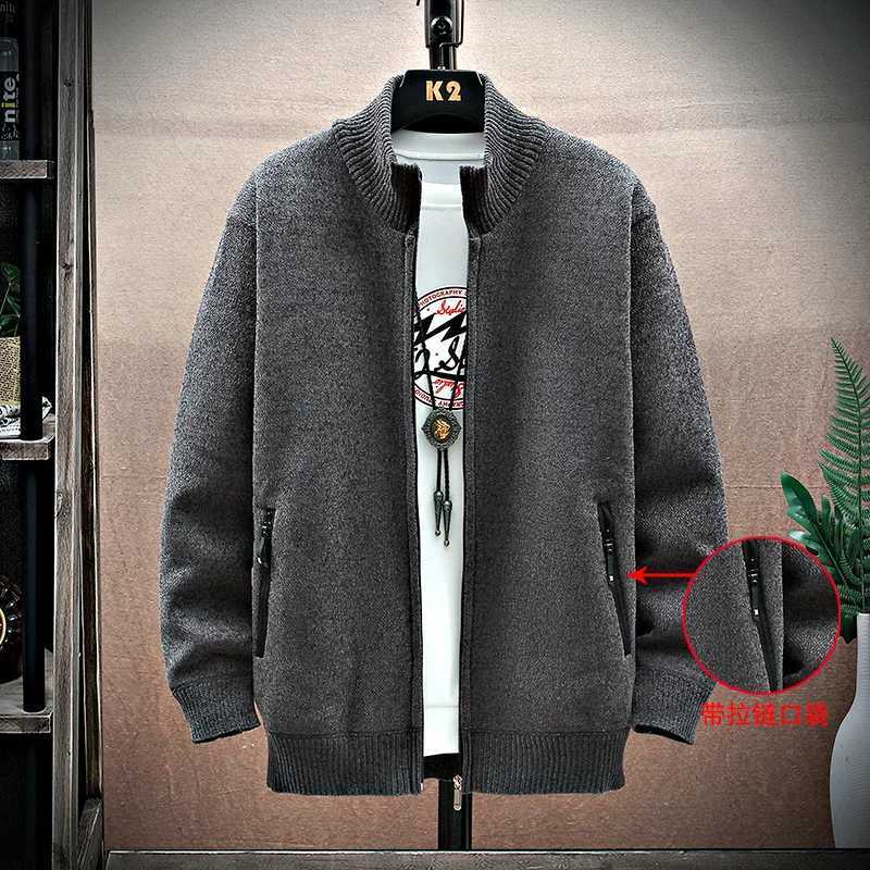 Mens sweater cardigan wool sweater new autumn/winter knitted solid color stand up collar zipper pocket warm parachute jacket cold coatW240729