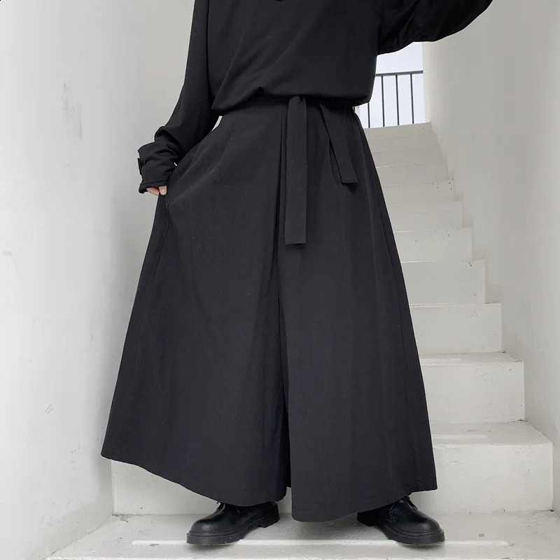 Men Hakama Harajuku Kimono Samurai Pants Men Casual Wide Pants Men Chinese Style Hanfu Tang Trousers Male Kendo Uniforms 240814