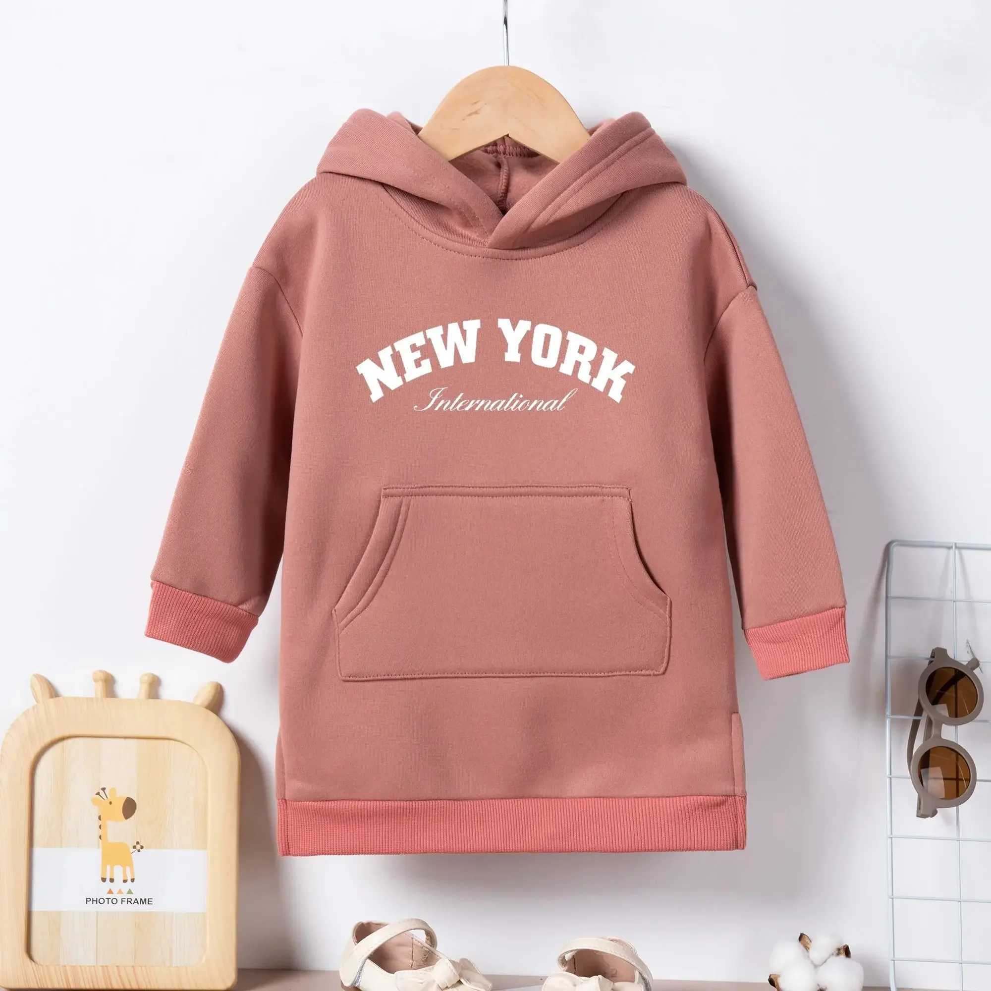 2024 Autumn And Winter Baby Girl Hoodie With NEW YORK Letter Print Sweater Medium And Long Fashion Style TopY240814