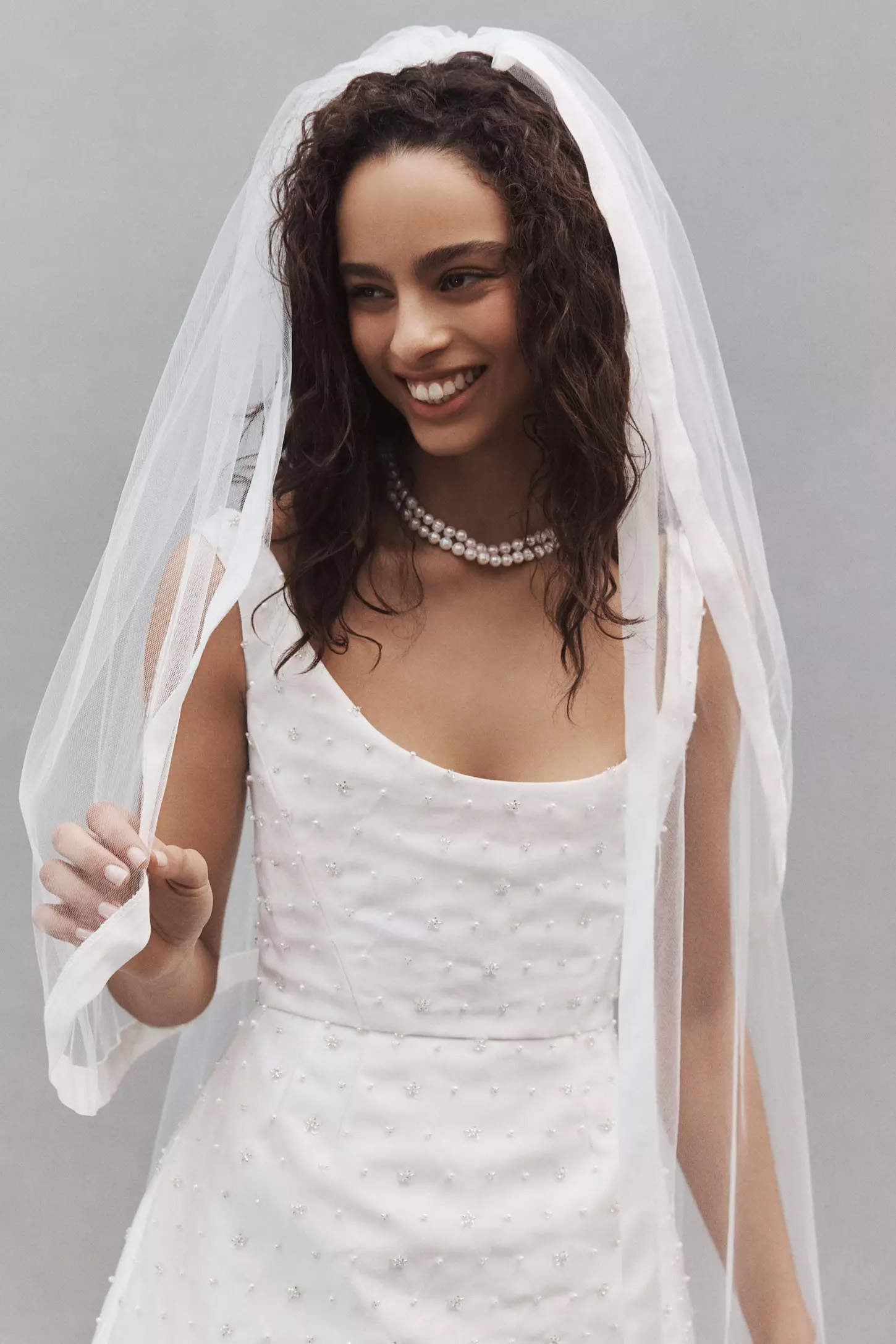 Simple Wedding Veil Two Layer Long Ribbons Chapel Length Veils Ribbon Edge Custom Made Bridal Accessories High Quality