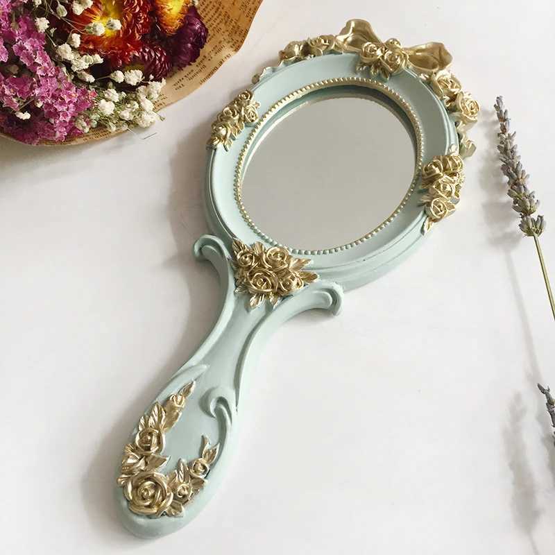 European Palace style retro handheld rose mirror princess girl oval makeup and makeup tool with anti slip handle W240813