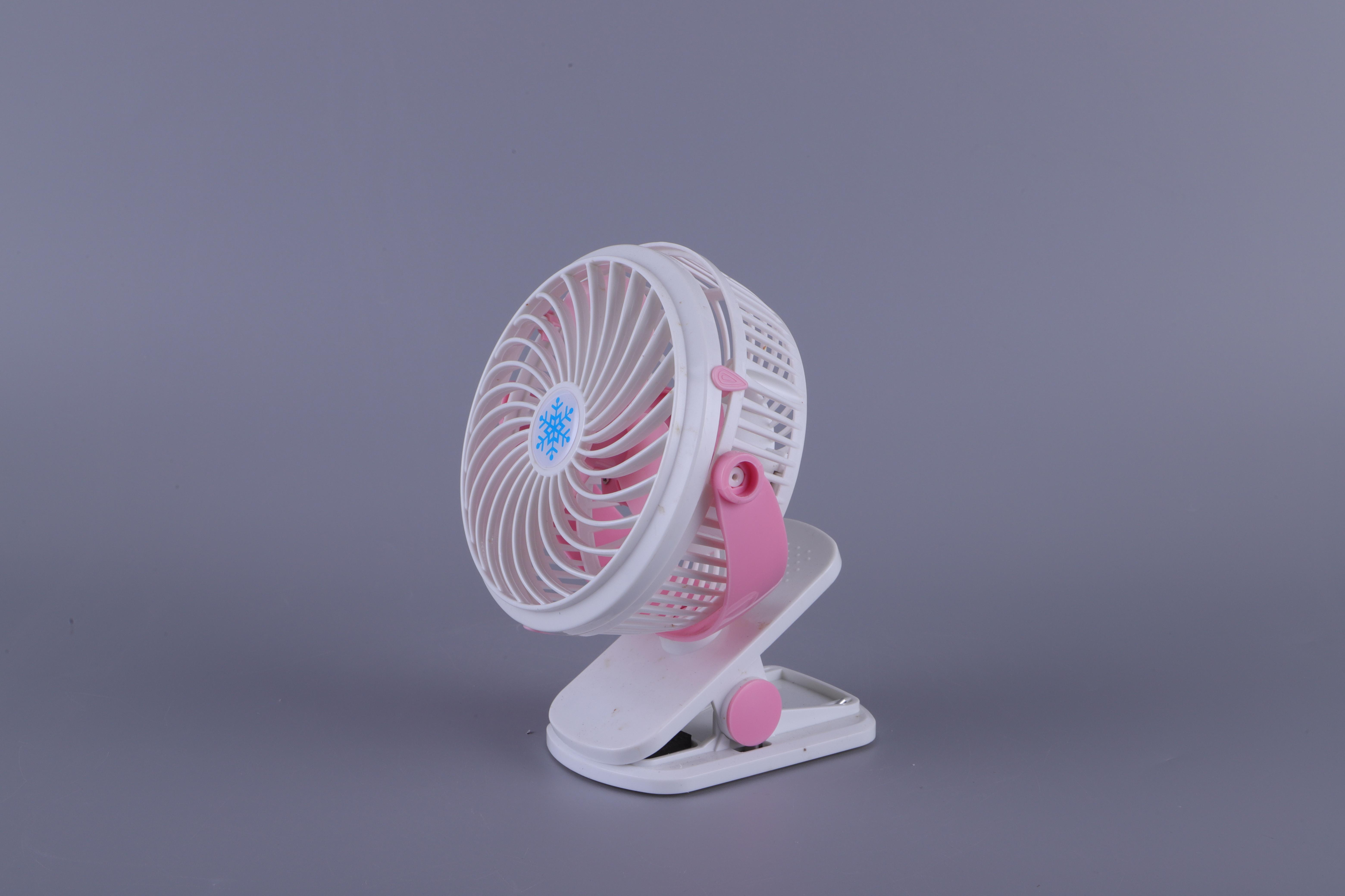 Desktop small fan with detachable battery three levels desktop air conditioning fan office silent fan