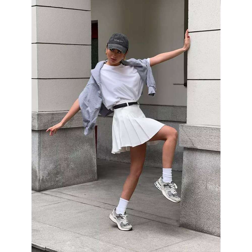 White DEEPTOWN Pleated Skort for Women Casual Streetwear High Waist A-line Elegant Mini Tennis Vintage School Skirt