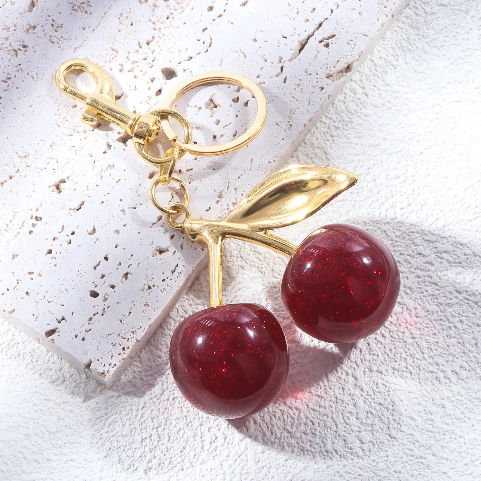 DHXJ Charm Keychain Exquisite Red Cherry Fruit Key Chain for Women Girs Bag Purse Pendant Accessories Gift 240813