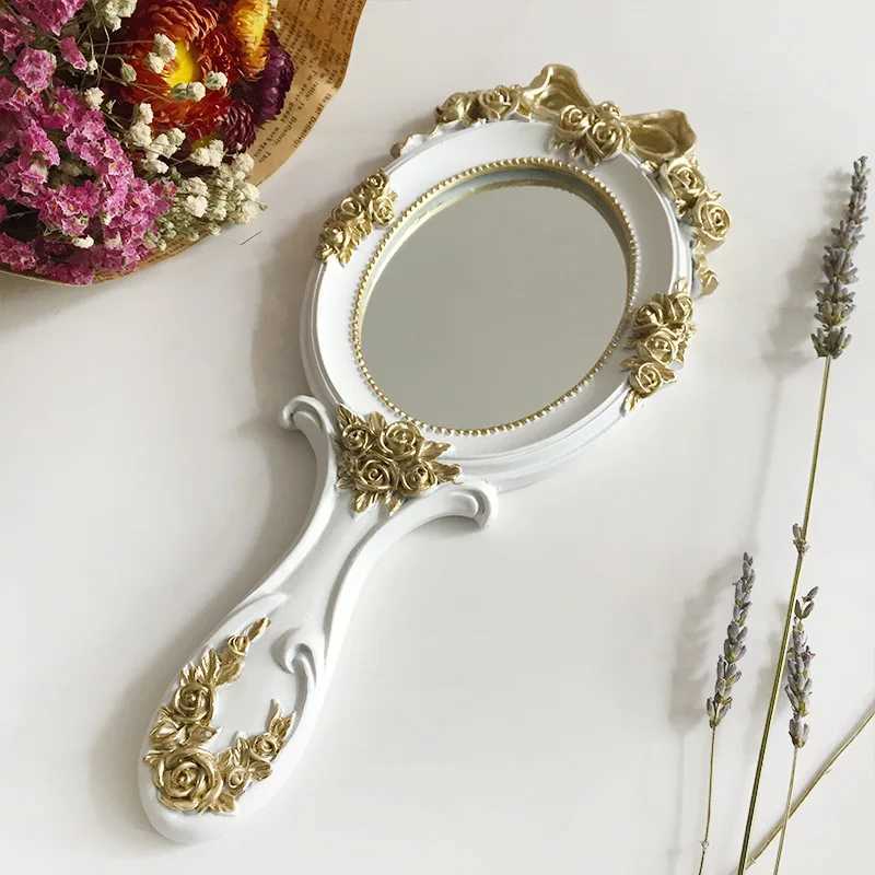 European Palace style retro handheld rose mirror princess girl oval makeup and makeup tool with anti slip handle W240813