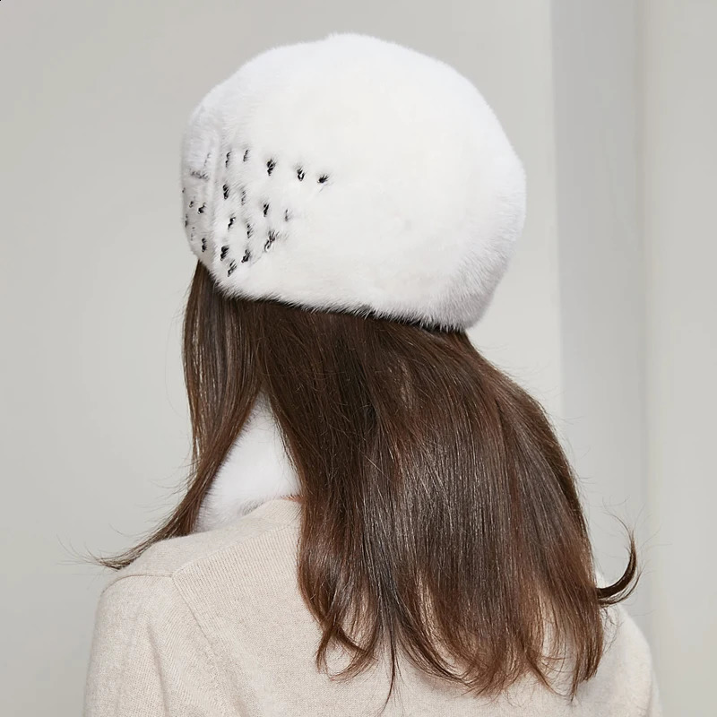 Womens Fashion Mink Grass Hat Natural Full Fur Premium Accessories Russian Winter Warm Earmuffs 240812