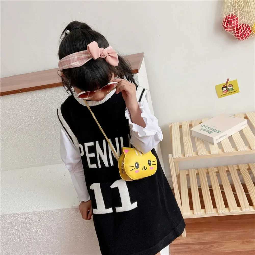 Fashion princess childrens mini handbag baby girl PU leather small shoulder cross body bag cute cat childrens coin wallet W240813