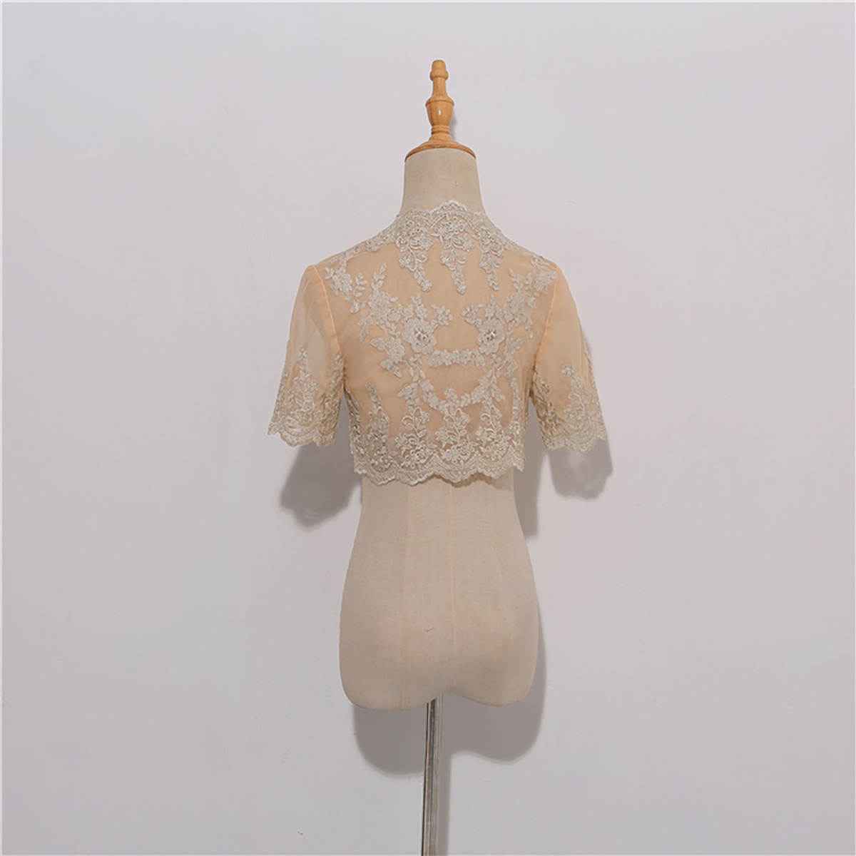 Modern Short Sleeve Wrap Jacket Sheer Lace Appliques High Neck Bride Jackets High Quality Wedding Accessories Marriage