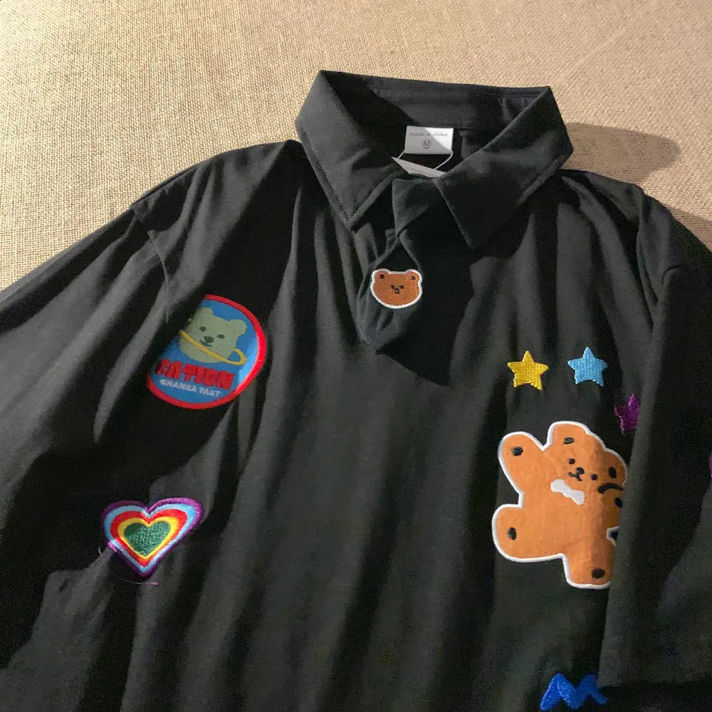 Women Cute Cartoon Bear Appliques POLO Collar T-Shirt Summer Aesthetic Kawaii Harajuku Loose Korean Style Student Blouse Female 240814