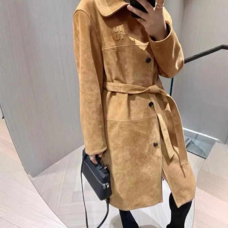 MIUM * U Womens Coat Camel Belt Womens Windproof Coat Autumn Winter Coat Womens Windproof Coat Fashion Coat 240828