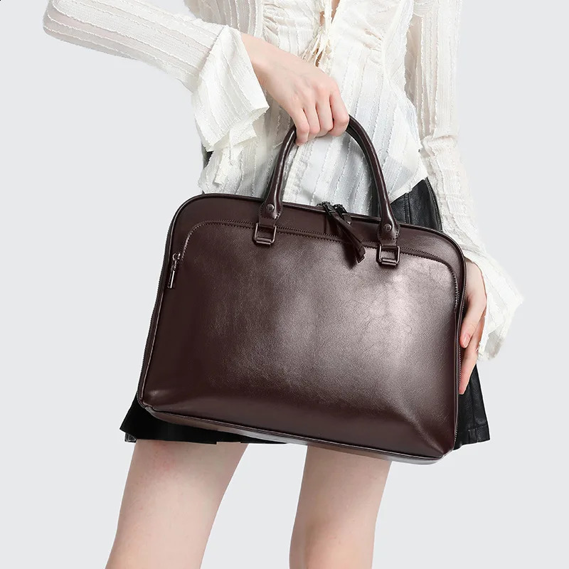 Womens Briefcase with Large Capacity Cowhide Leather and Simple Design Perfect for Commuting and Business Trips 240813