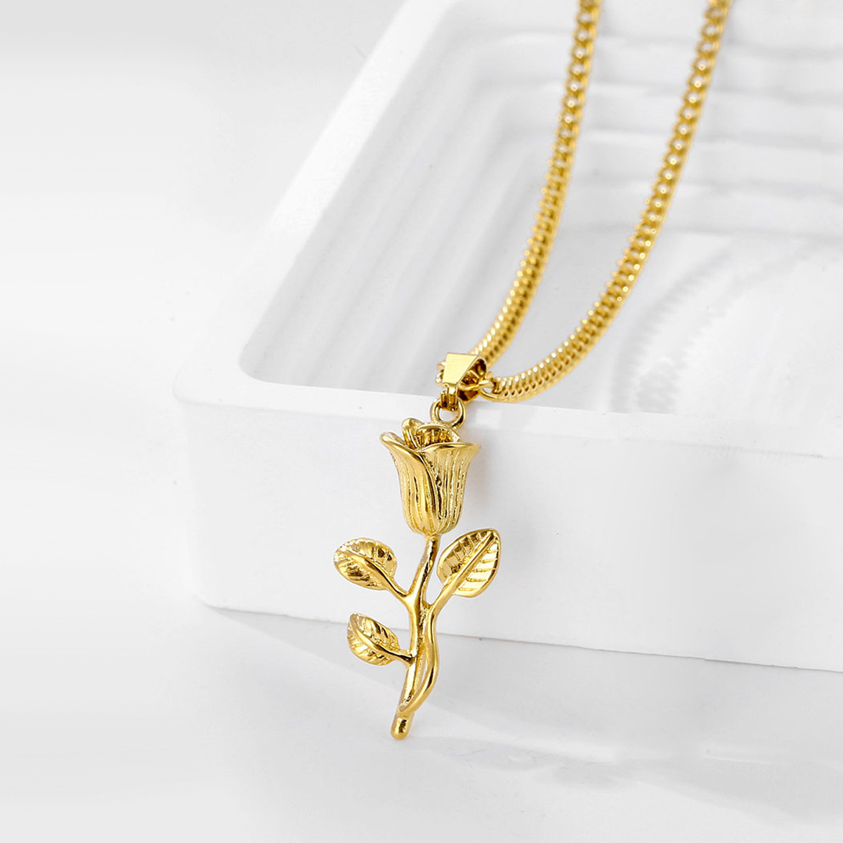 Rose Folwers Pendant Necklace Stainless Steel Gold Plated Necklace Jewelry Lover Men Women Girl's Gift