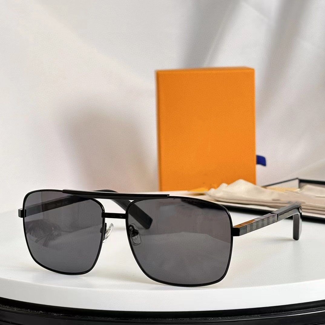 2025 Fashion Classic Attitude For Men Square Frame Designer Sunglasses Unisex UV400 Protection Gold Plated Glasses Frames Eyewear Lunettes