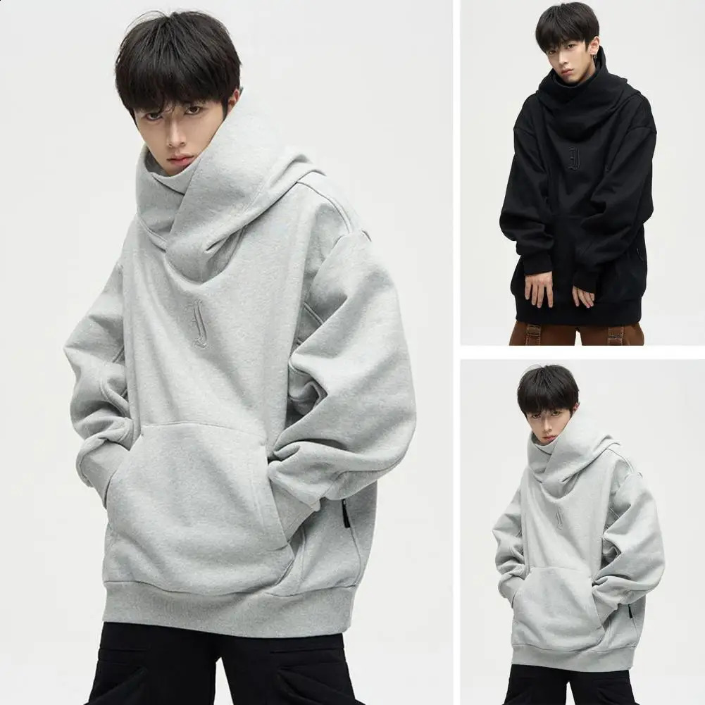 Men Polyester Sweatshirt Japanese Harajuku Cyber Punk Streetwear Mens Oversized Techwear Hoodie for Winter Comfort Hooded 240813