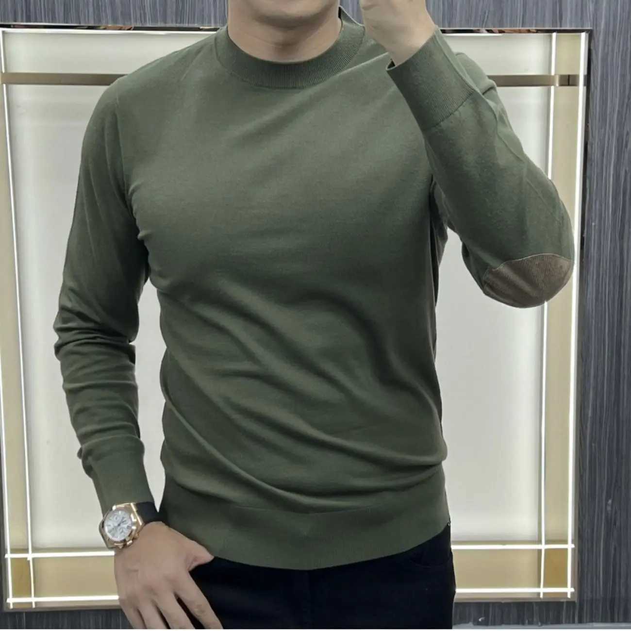 Autumn and Winter Mens New Fashion Casual Solid Color Korean Fit Round Neck Long Sleeve Comfortable Fit Versatile T-shirtM240814