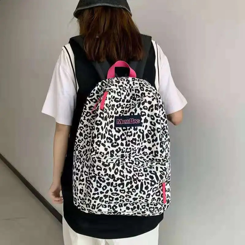 Fashion Leopard Backpacks Women Class Bag School Backpack College Student Bookbag Lightweight Large Travel Bags 240813