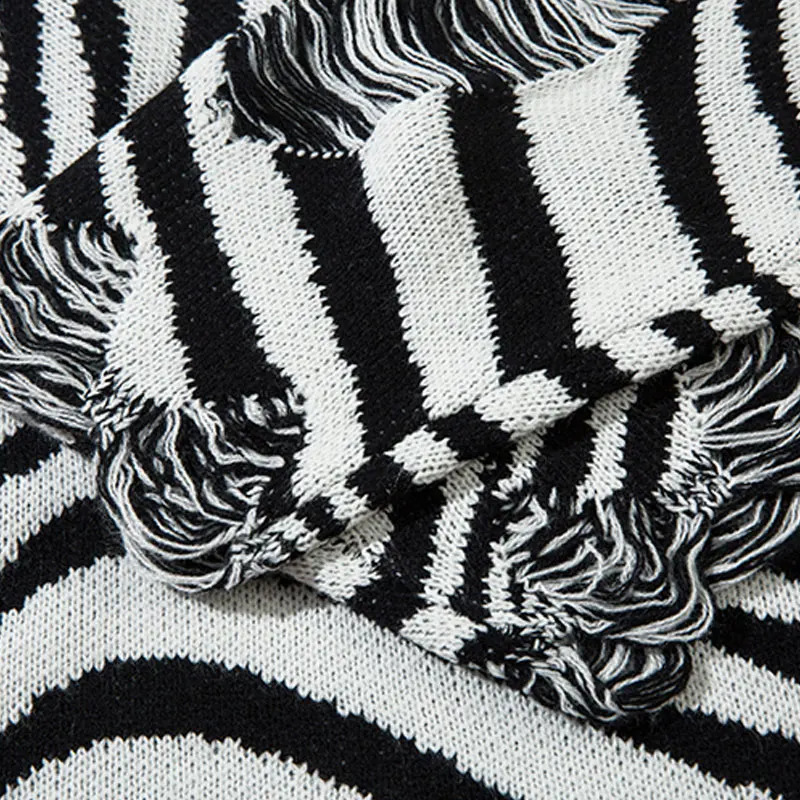 Hip Hop Oversized Sweater Y2K Grunge Knitted Ripped Holes Striped Sweaters Harajuku Punk Gothic Long Sleeve Jumpers Black White 240821