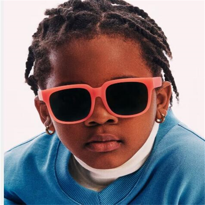 boy 2026 Kids Sunglasses Polarized Wayfarer Glasses For Children Teenagers With Vintage Frame And Protective Box Free Shipping Z260305