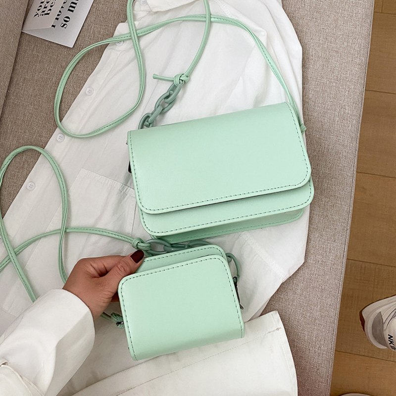 The tote bag women's bag 2024 new Korean version of the simple small bag texture shoulder bag leisure girl mini small bag