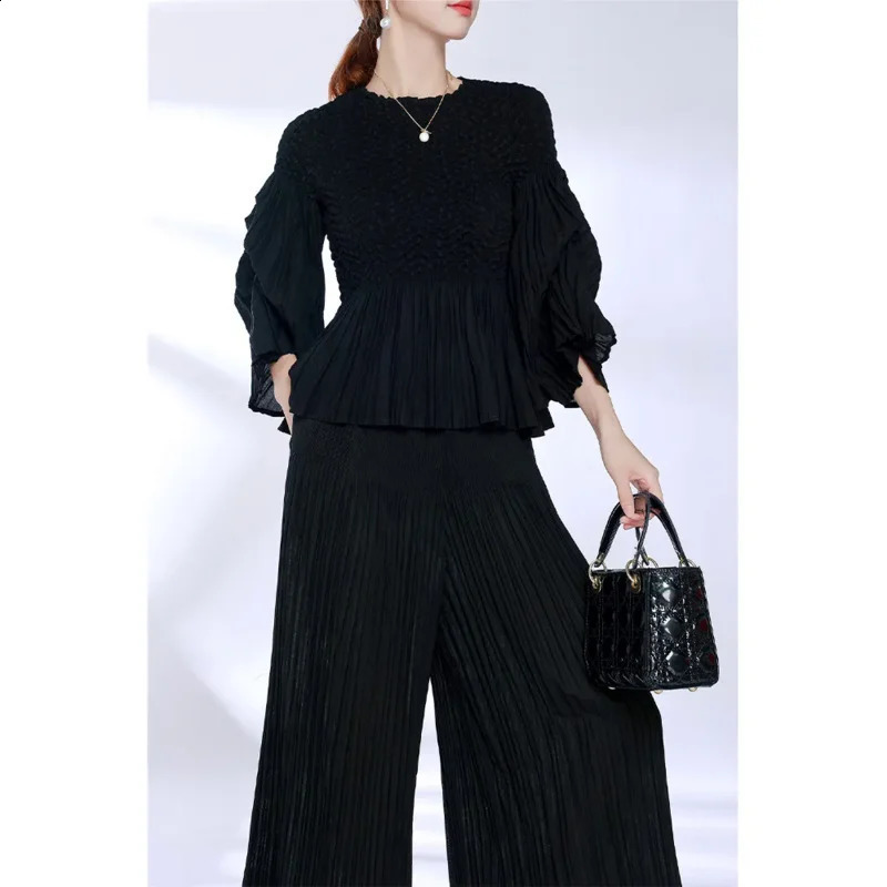 Miyake Pleated Pants Set Womens Autumn Simple and Versatile Casual Short Top Loose Pants Wide Leg Pants Two Piece Set 240813