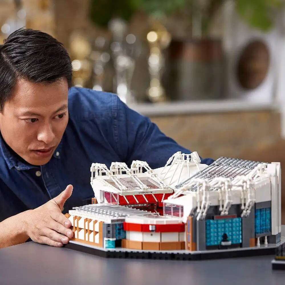 Build Your Own Old Trafford Stadium: Collector's Edition 2024 (3898 Pieces) dh5727163