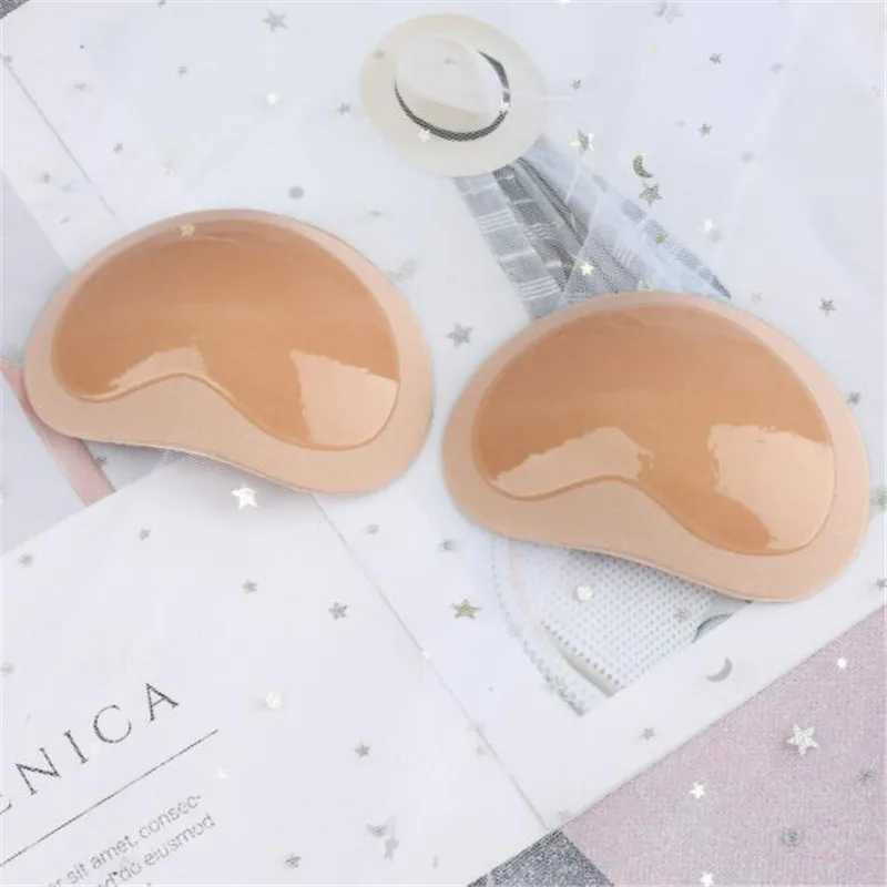 1 pair of adhesive breast enhancer bikini womens bra swimsuit invisible heart-shaped pad bra insert type Nipple pad push silicone braXJ250324