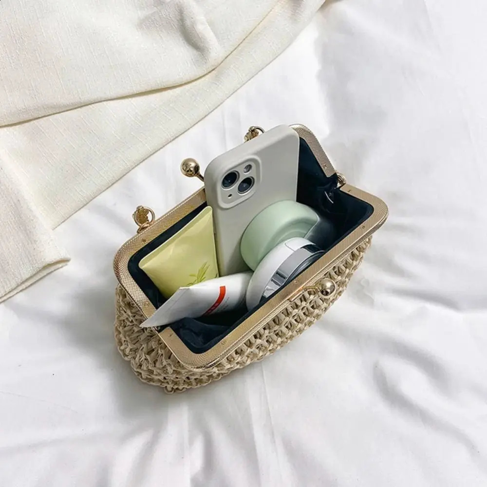 Handmade Crossbody Bag Women Fashion Mini Rattan Handbag Summer Straw Shoulder Bag Elegant Gentle Evening Party Clutch Bag 240813