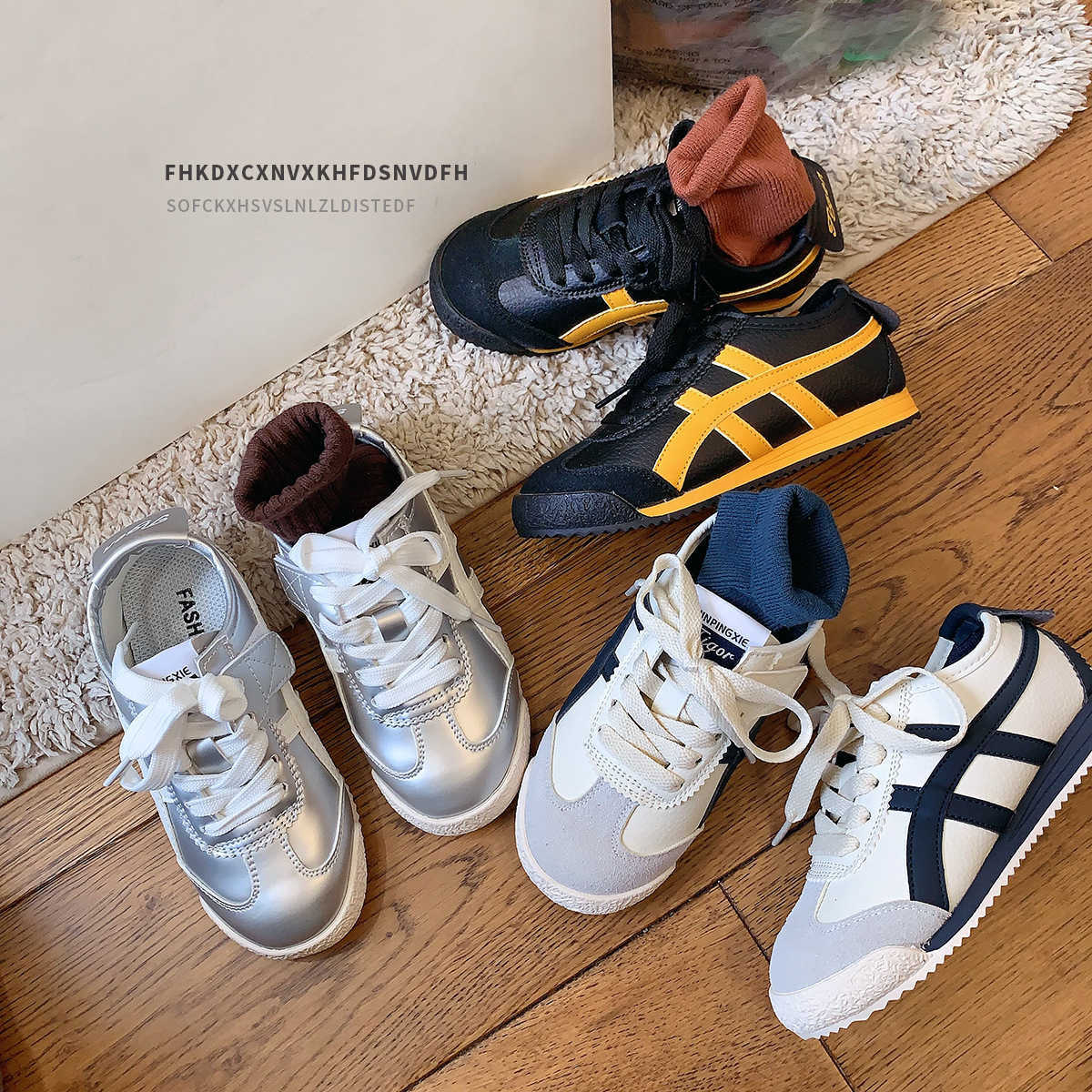 Sneakers Four season childrens shoes 1-3-6-12 years old childrens sports shoes Spring and Autumn boys white shoes Girls moral training shoes Soft sole