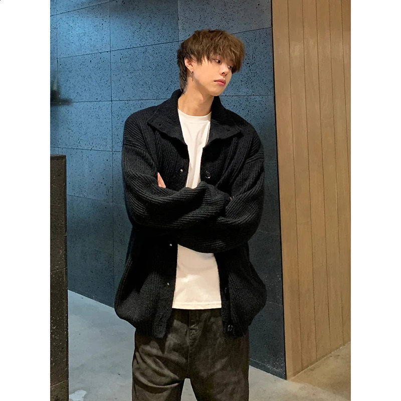Solid Cardigan Sweater Men Korean Lazy Leisure Knitted Sweaters Hip Hop Streetwear Loose Simple Knitwear Coat Male Clothes 240821