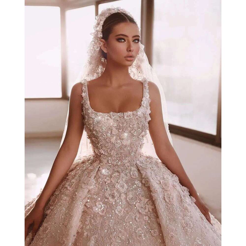 Princess Wedding Dresses Square Necke Beads Lace Appliqued Bridal Gowns Custom Made Sweep Train Ball Gown Robe De Mariee