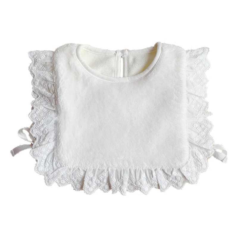Bibs Burp Cloths Toddlers Baby Princess Lace Bib Soft Cotton Saliva Towel Newborn Feeding Burp G99CL4812