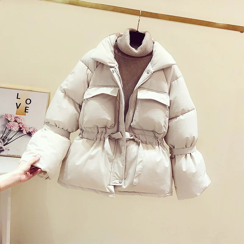 Fashion Women Jacket Baggy Bread Suit Winter Coats Down Cotton Waterproof Windproof Bandage Outdoor Sporting Short Parkas 240813