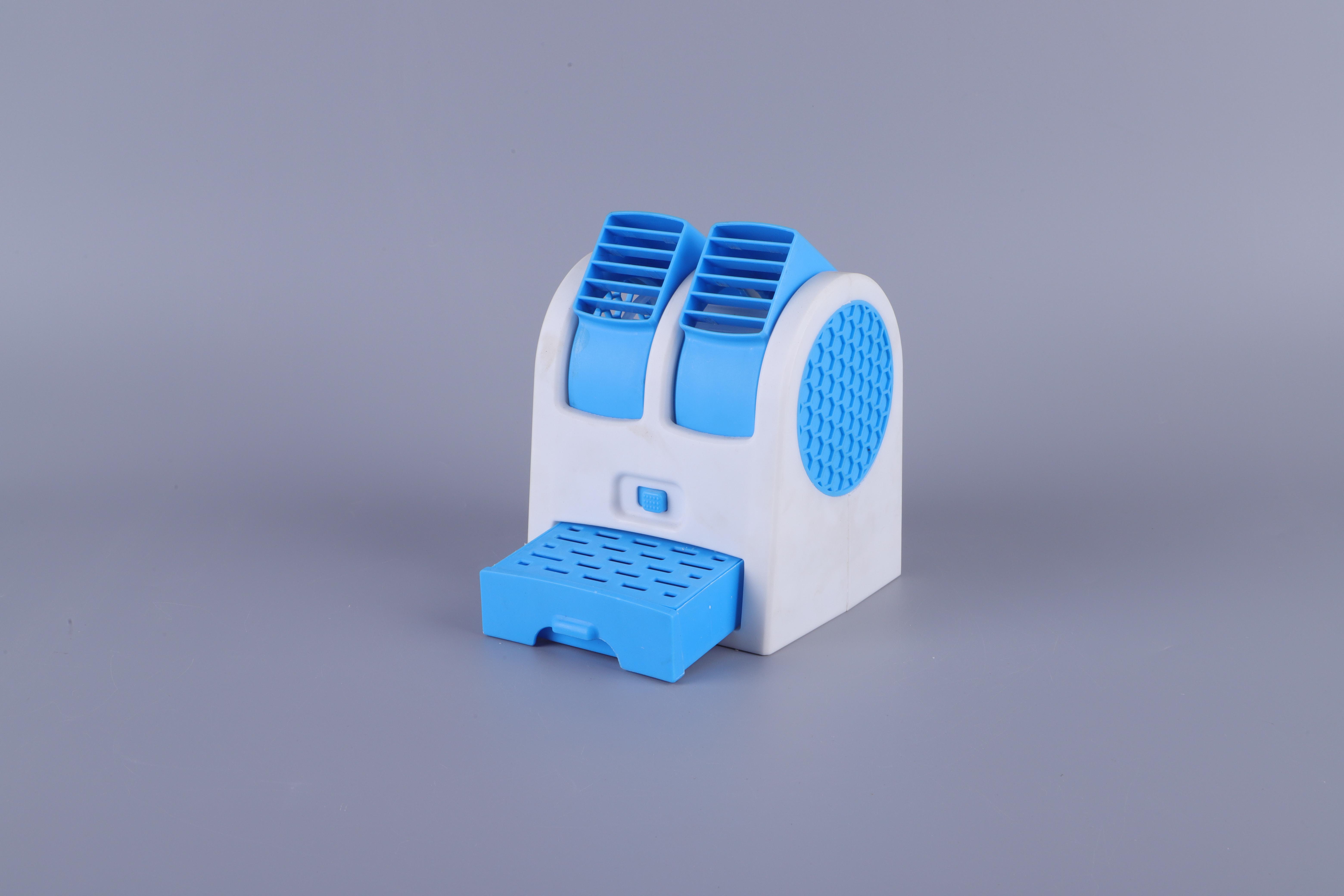 Silent small fan desktop small electric fan office mini air conditioning fan USB fan