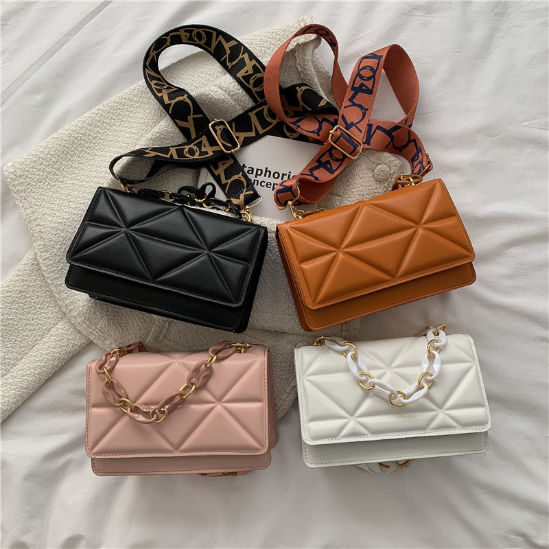 Designer tote bag simple leisure handbag fashion 2024 new retro personality wide shoulder strap shoulder bag Yankee thick chain small bag