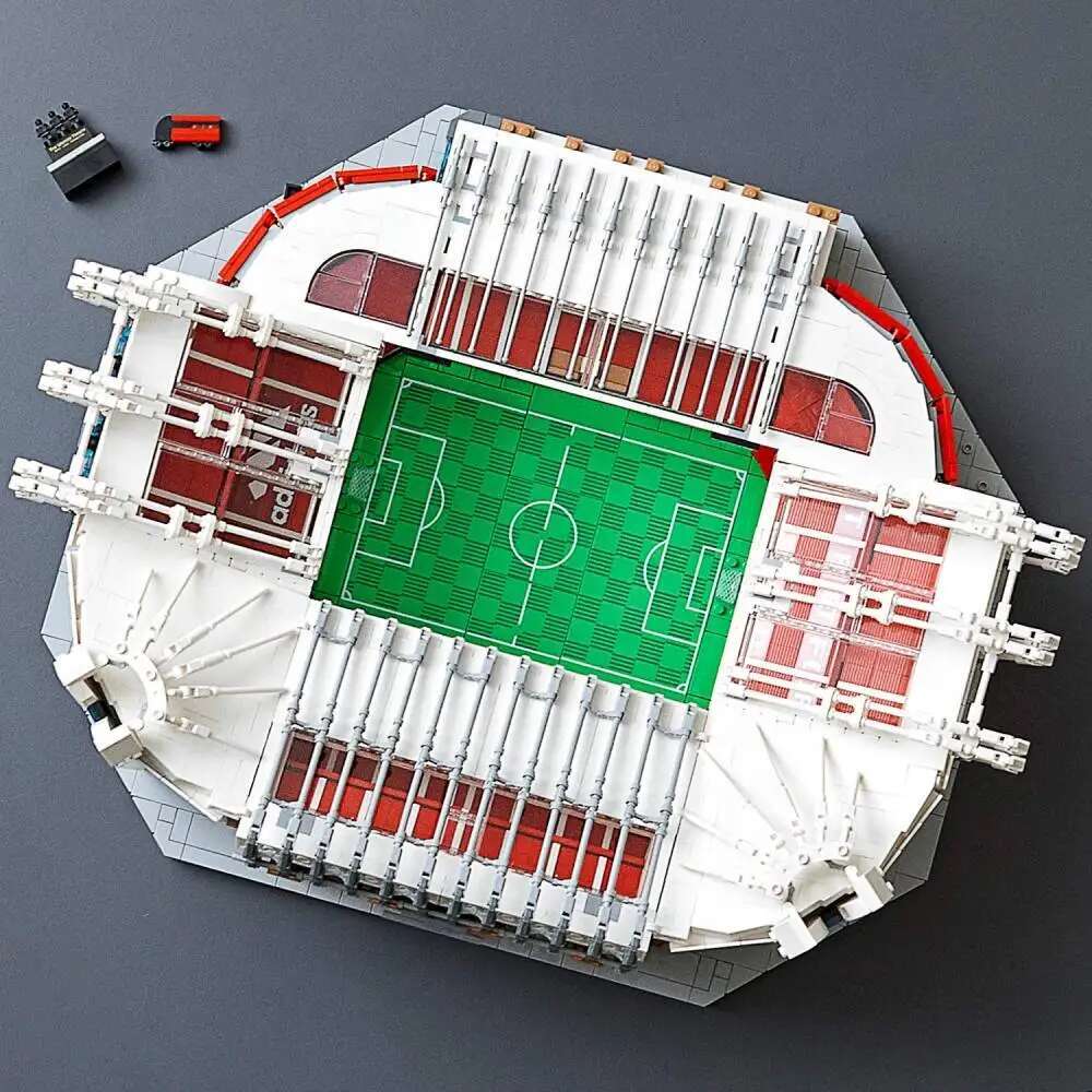 Build Your Own Old Trafford Stadium: Collector's Edition 2024 (3898 Pieces) dh5727163