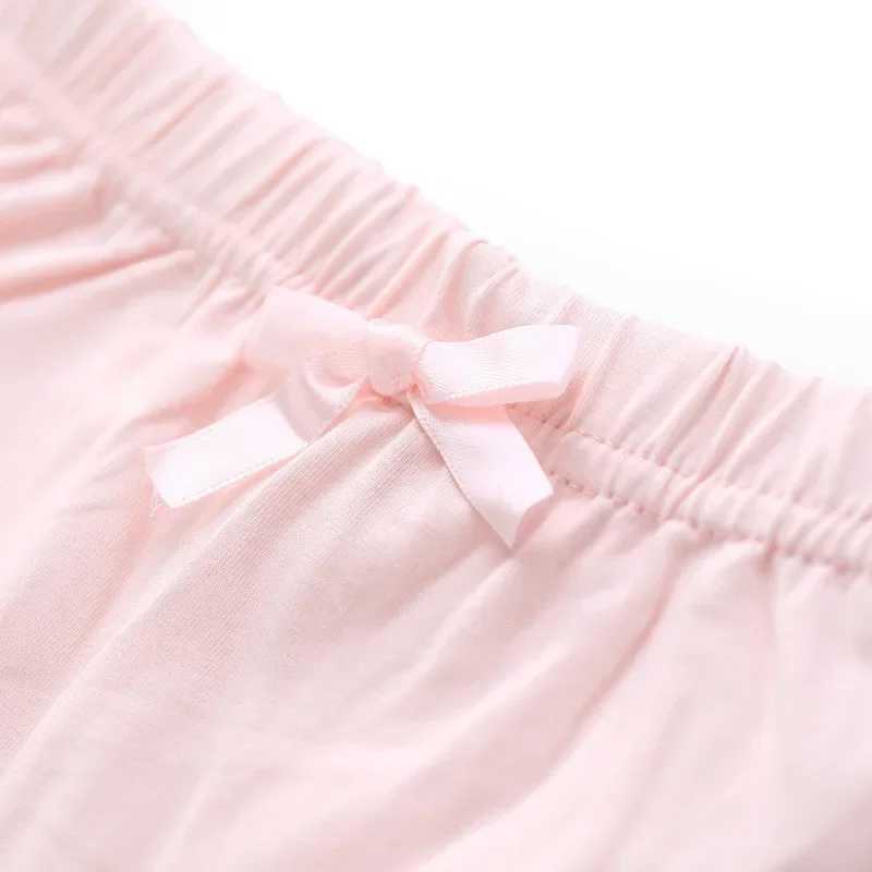 Summer girls safety shorts childrens underwear legs girls boxing underwear anti empty shorts childrens molded lace beach pants W240813