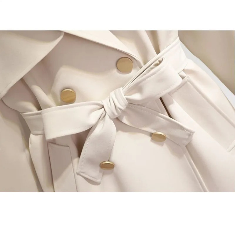Short Windbreakers Coats Womens Outwear Spring Autumn 2024 Fashion Loose Beautiful Single-Breasted Belt Chic Trench Coat 240813