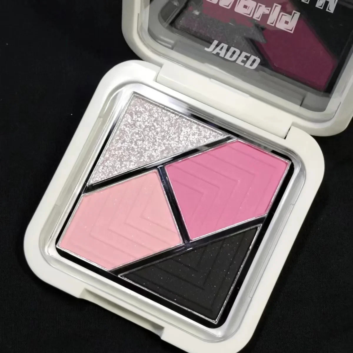 4 Colors Eye Shadow Palette Matte Glitter Green Eyeshadow Blue Pink Black Eye Shadow Pigments Shadow Professional Makeup Palette 240814