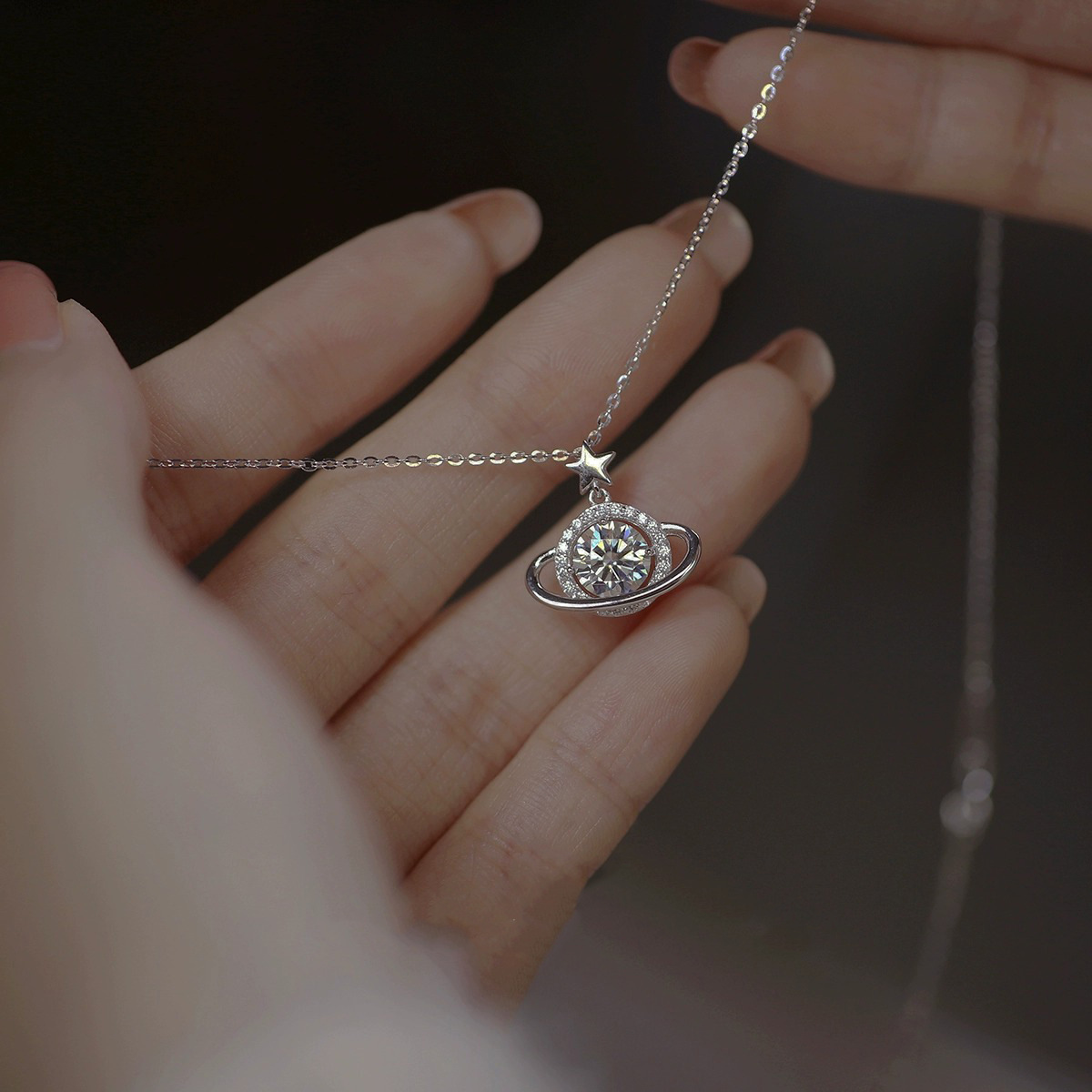 Soild 100% S999 Sterling Silver Circle Pendant Simple Ladies Jewellery Ins Top Sell Round White Moissanite Diamond Gemstones Party Women Wedding Beach