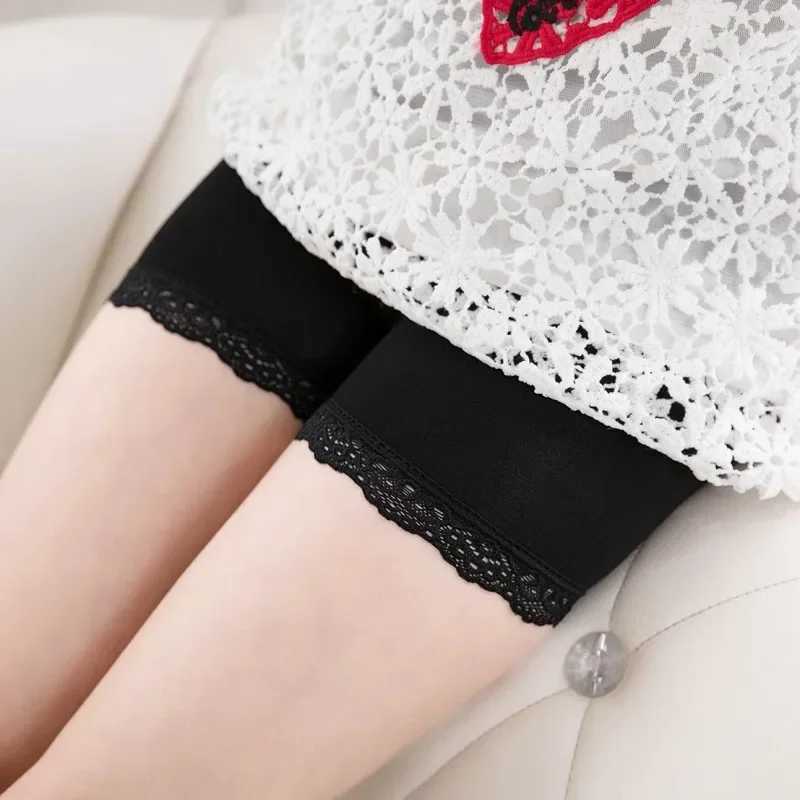 Summer girls safety shorts childrens underwear legs girls boxing underwear anti empty shorts childrens molded lace beach pants W240813