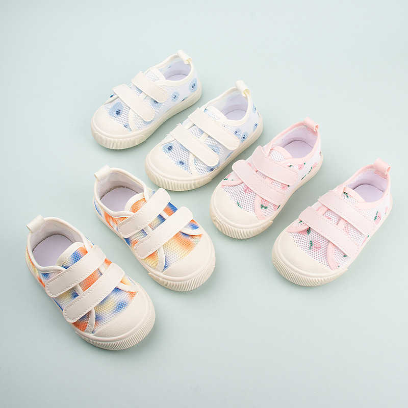 Sneakers 2024 Summer New Boys and Girls Baotou Breathable Mesh Shoes Casual Soft Bottom Hollow Mesh Velcro Childrens Shoes H240805