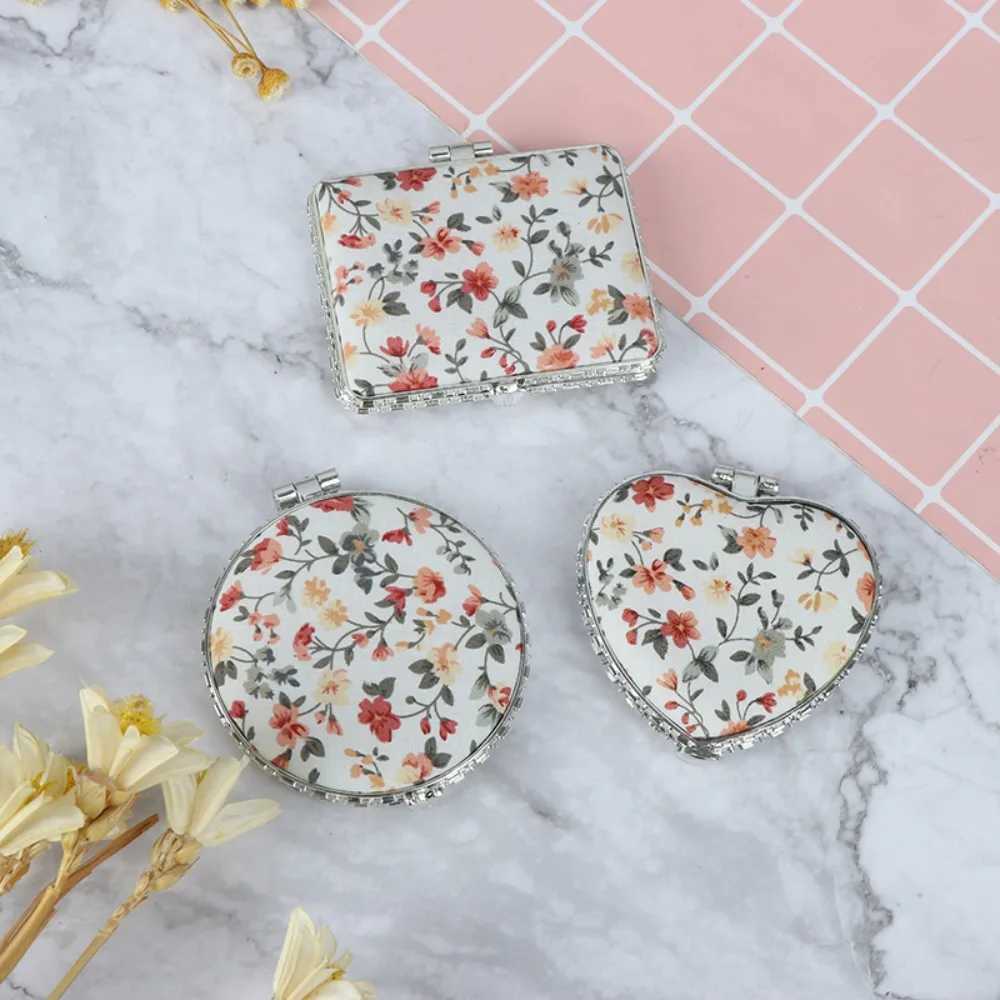 Elegant retro mini makeup flower mirror portable cloth cover pocket makeup mirror folding compact pocket hand mirror for women W240813
