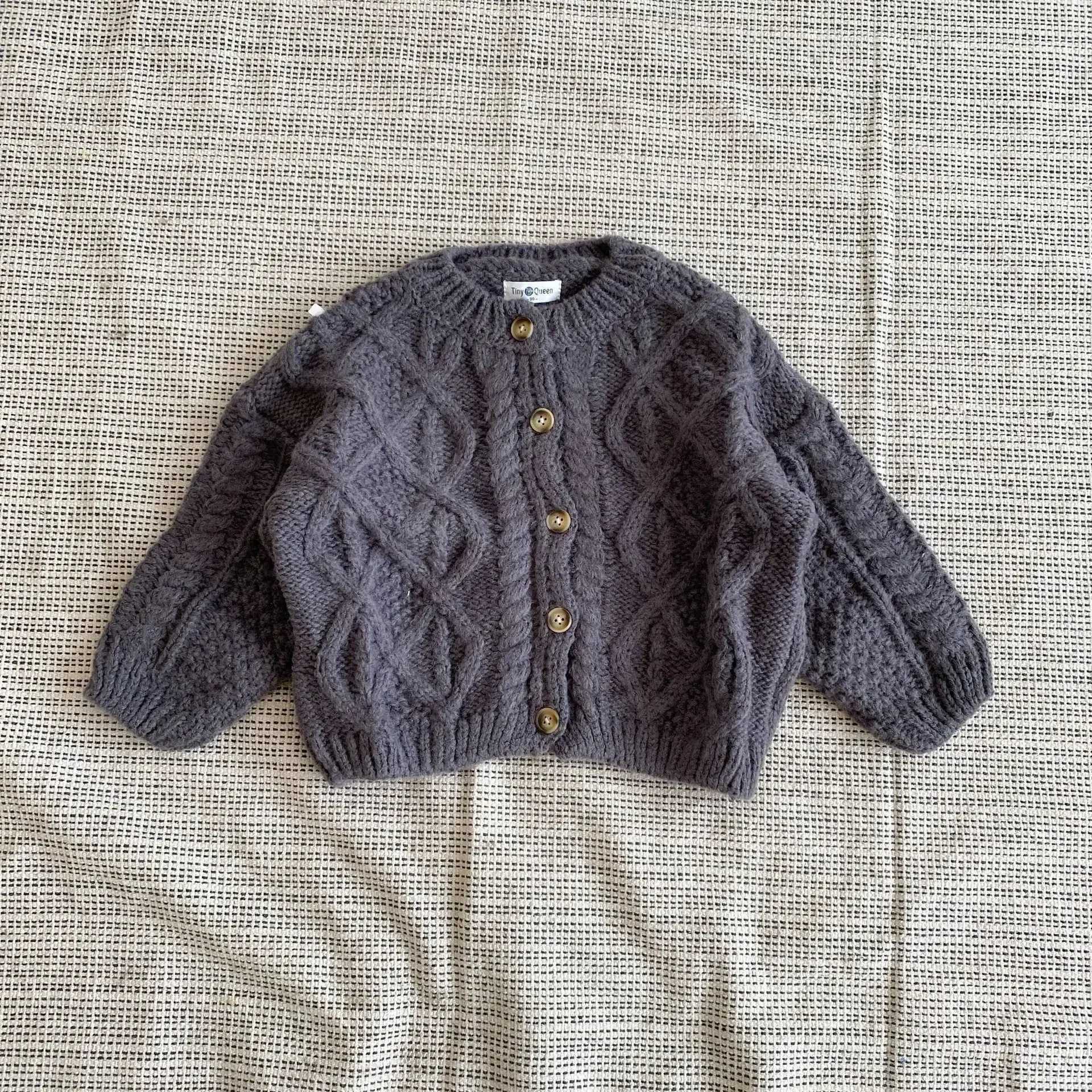 8777 Korean childrens sweater cardigan wool sweater autumn and winter 2021 baby wool linen retro cardigan wool sweater boys and girls sweater W240813