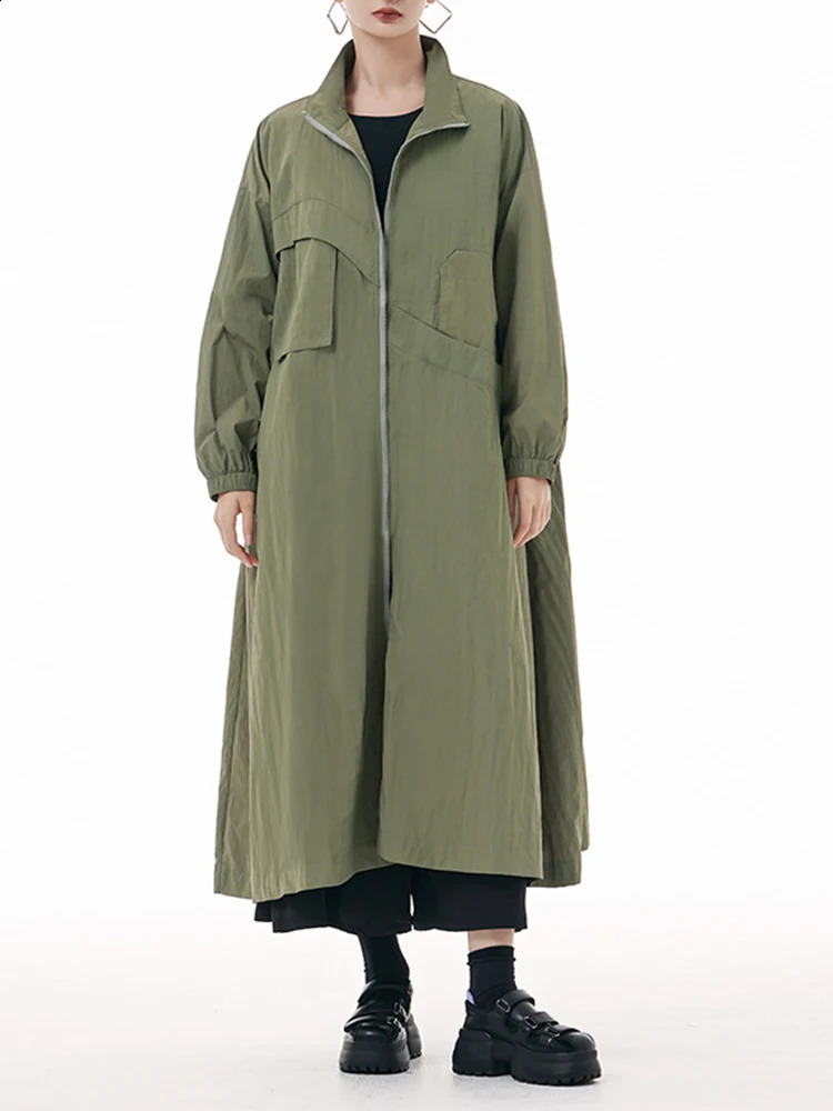 EAM Women Army Green Big Size Long Trench Stand Collar Long Sleeve Windbreaker Fashion Spring Autumn 2024 1DH0511 240813