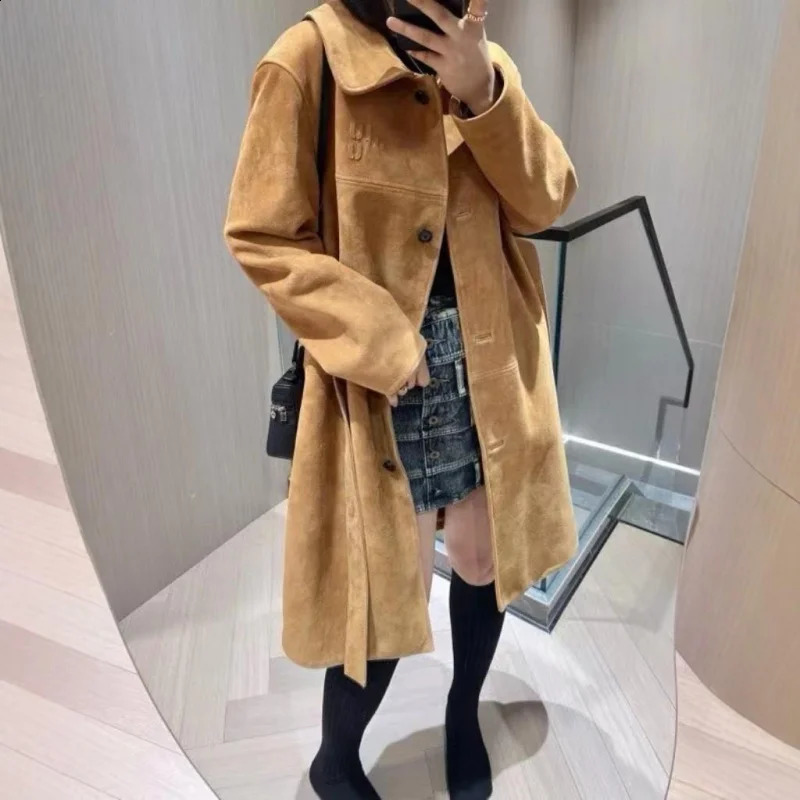 MIUM * U Womens Coat Camel Belt Womens Windproof Coat Autumn Winter Coat Womens Windproof Coat Fashion Coat 240828