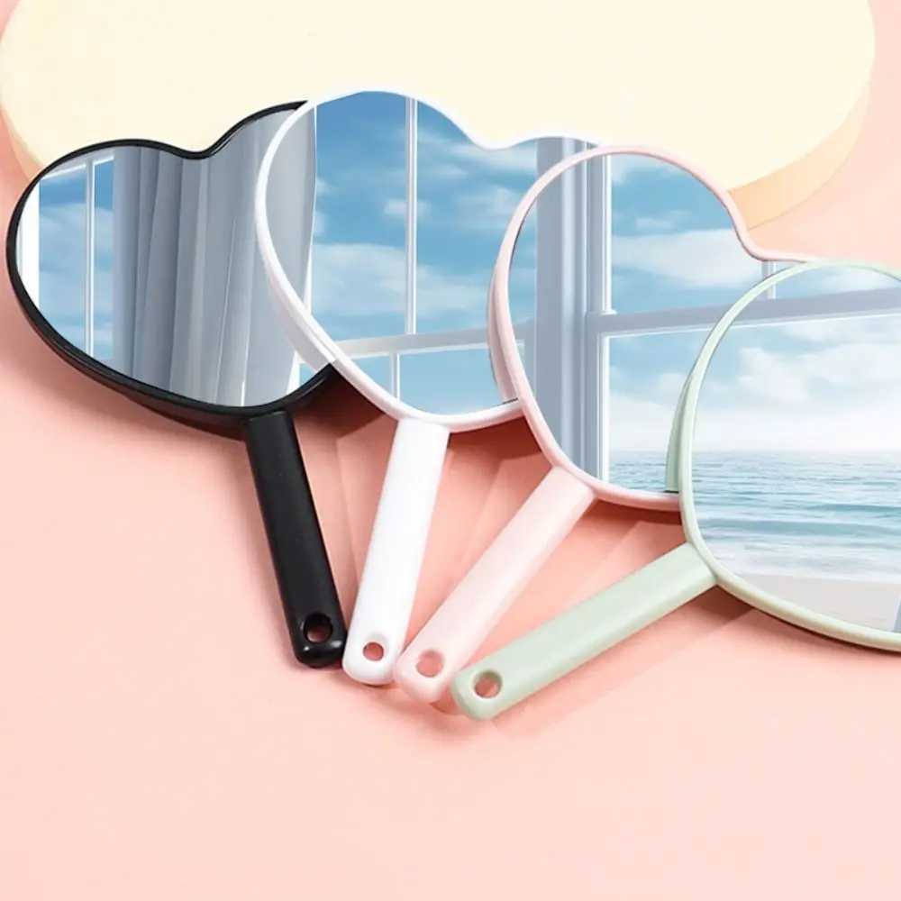 Love Makeup Mirror Handheld Makeup Mirror Sweet Girl Style Makeup Mirror Suitable for Carrying Around W240813