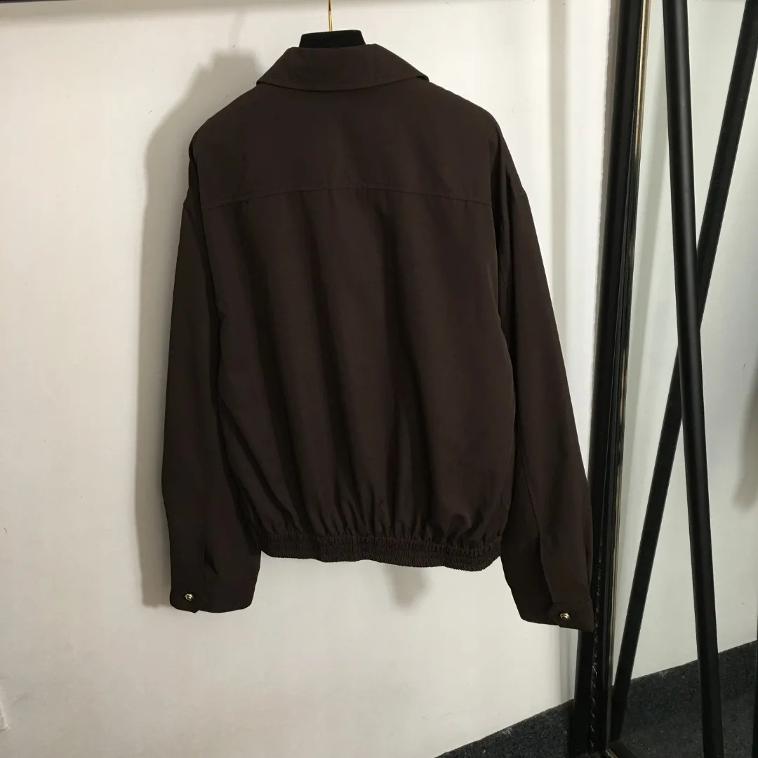 Brown jacket half skirt casual set womens loose pleated twopiece trend letter trimmed jacketwaistband 240809