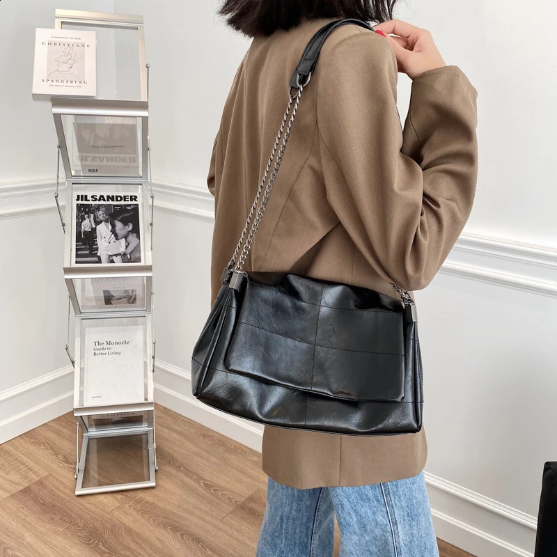Sewing Thread Vintage Fashion Women Shoulder Bags Metal Chain Strap Crossbody Bag Soft PU Leather Lady Shopper Travelling Bolso 240813