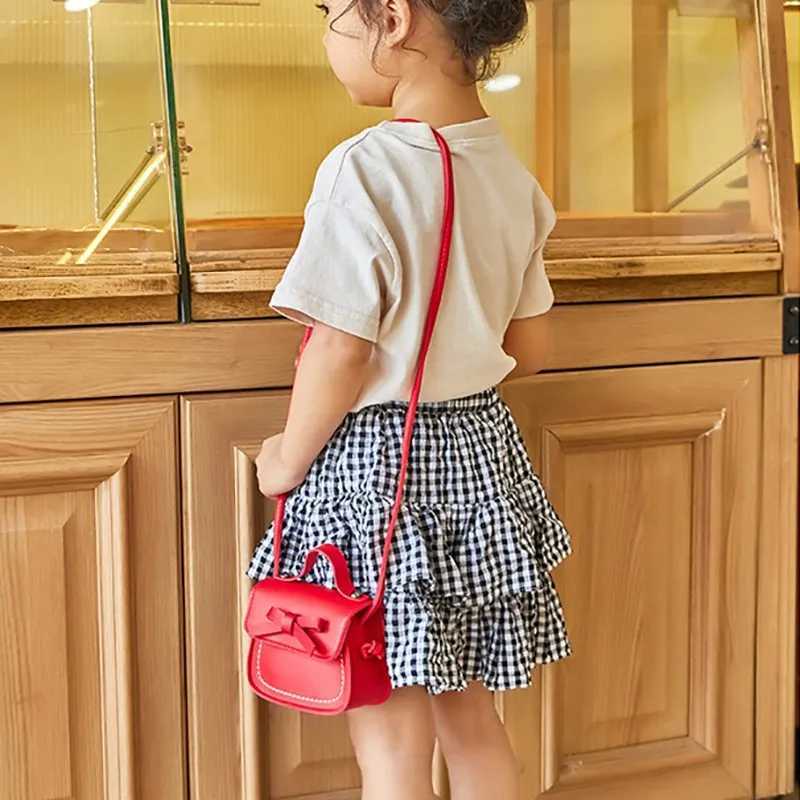 Mini childrens bag cute bow solid color oblique cross bag suitable for little girls princess bag childrens handbag shoulder bag 2-10 years old W240813